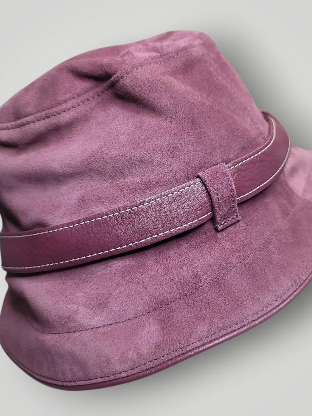 Coach Soho Vintage Suede Buckle Bucket Hat NWT Small